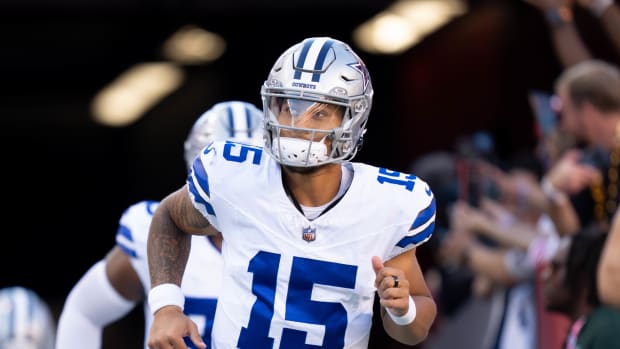 Dallas Cowboys quarterback Trey Lance (15) before the game against the San Francisco 49ers at Levi's Stadium in Santa Clara, Calif., on Oct. 8, 2023.